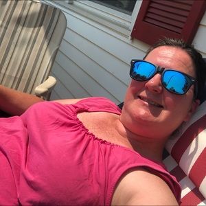 Meet your Posher, Tracy